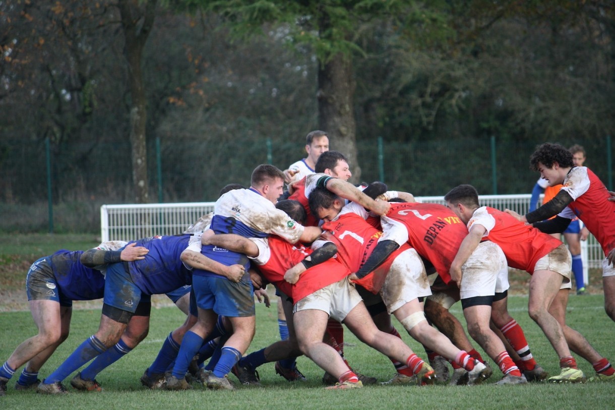 Match Thouars